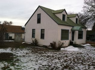 504 Riverside Dr, Omak, WA 98841