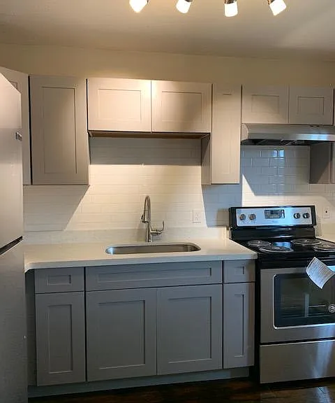254 Oleander Ave — Photo 9