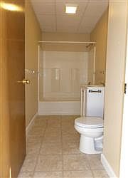 2nd image of 70 Russell St APT 4