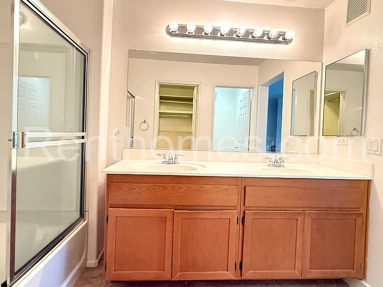 1603 White Hickory Pl — Photo 31