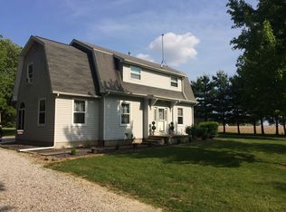 30 State Highway 111, Waverly, IL 62692