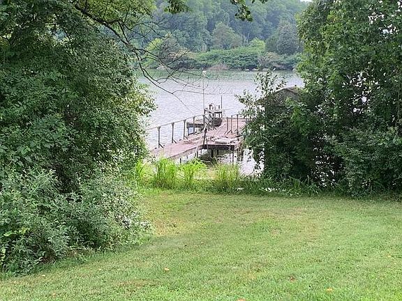 4th image of 11401 Berry Hill Dr