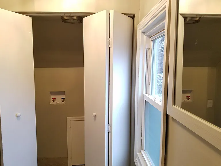 4203 Archwood Ave #UP — Photo 13