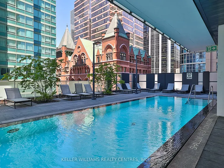 25 Richmond St E #704 — Photo 35