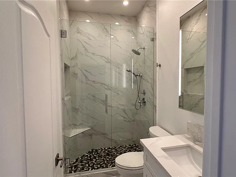5268 Island Chain Rd — Photo 39