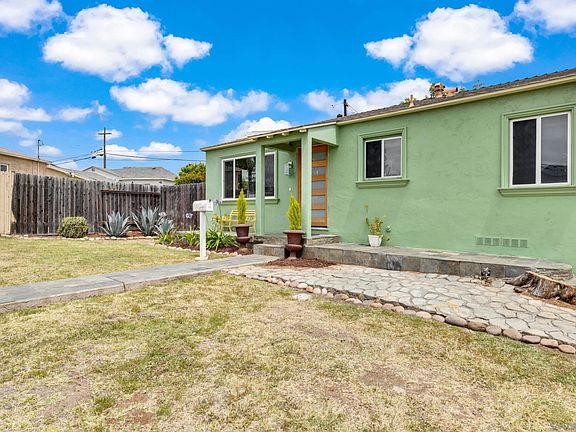 3rd image of 2259 Haniman Dr