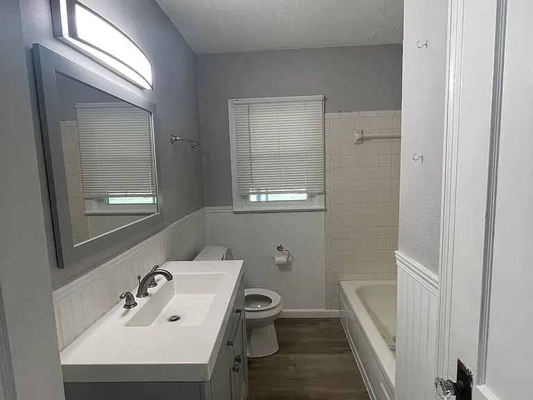 1112 Lee Ave — Photo 12