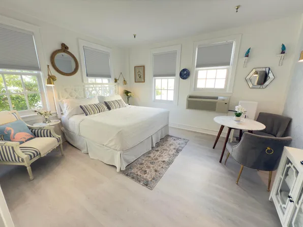 235 Sunrise Avenue #2002, Palm Beach, FL 33480