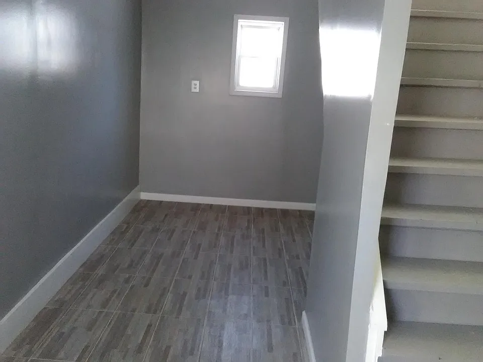 Lower Mud Room / Entranceway