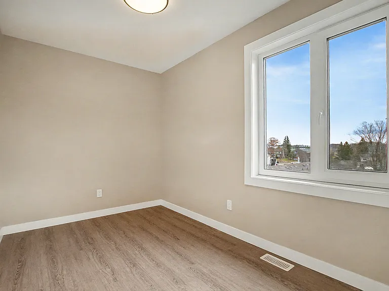 172 Kehl St #1 — Photo 19