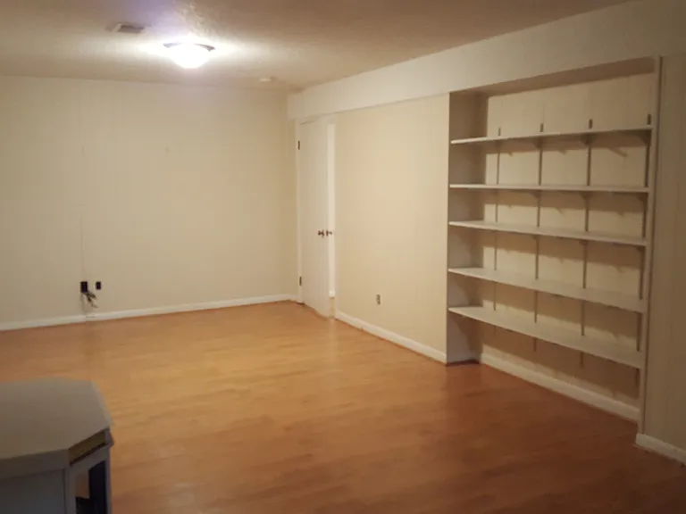 608 N Valley Dr — Photo 25
