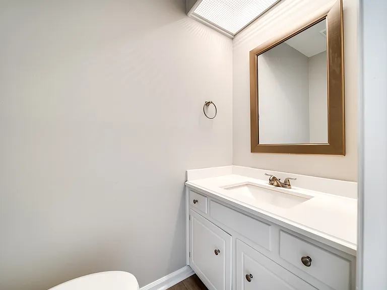 344 N Birchwood Dr — Photo 17