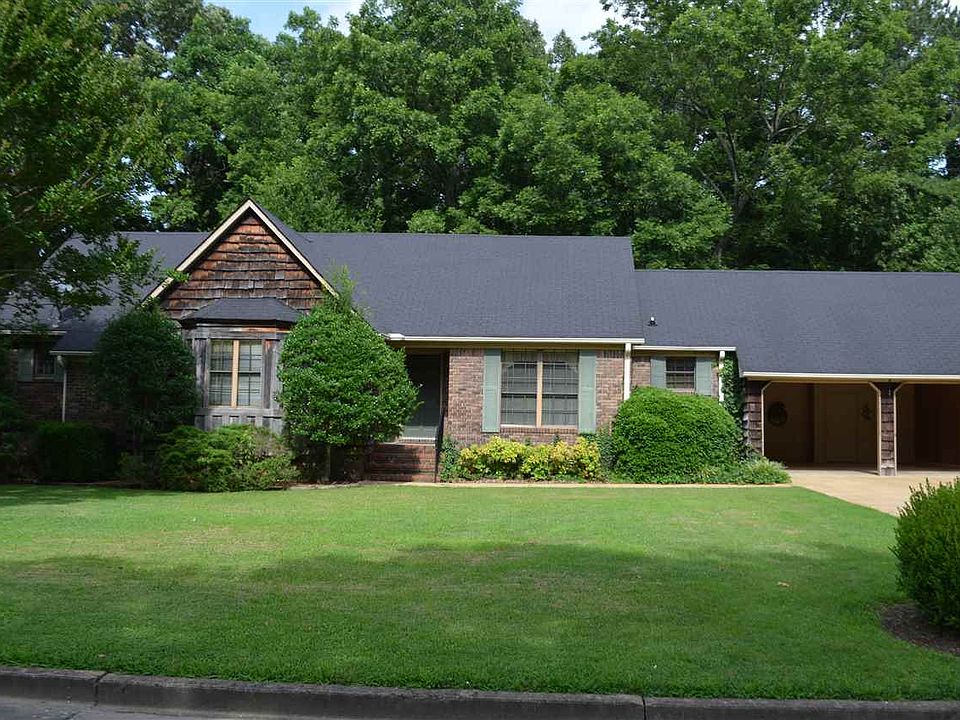 1st image of 771 Hart Dr