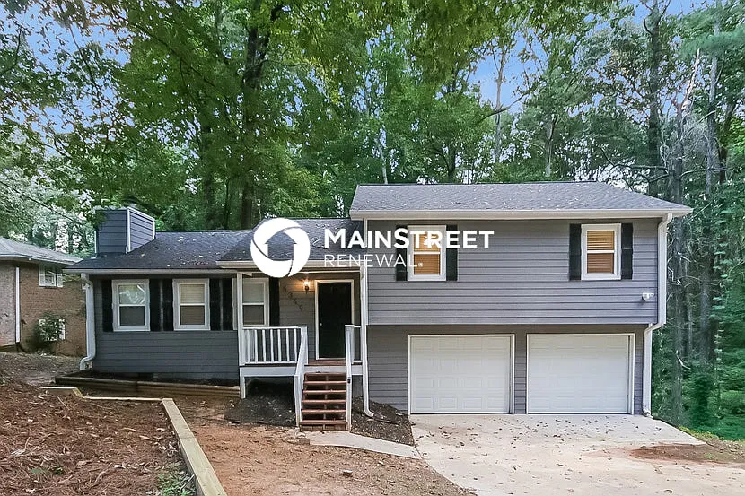 front view - 4349 Parkview Dr