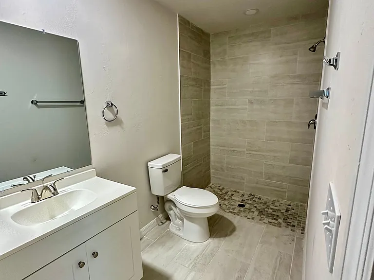 1205 Gleason Pkwy #1205 — Photo 12