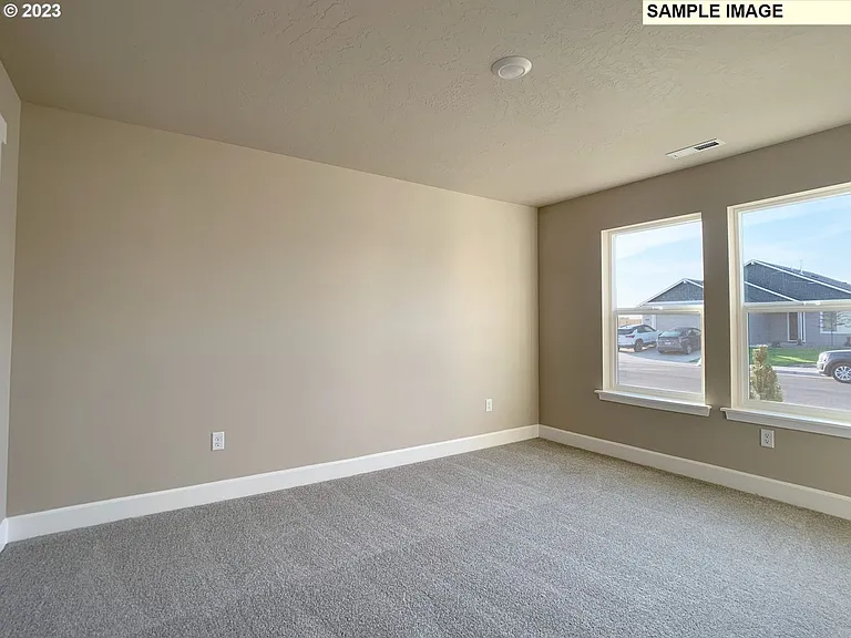539 E Rosa Ave — Photo 27