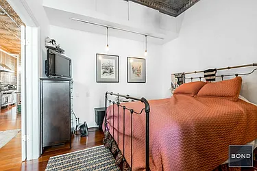 Rented by Bond New York