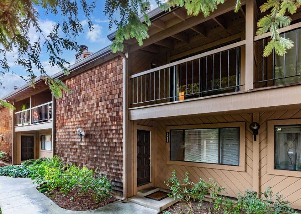 1st image of 6075 Calle De Amor