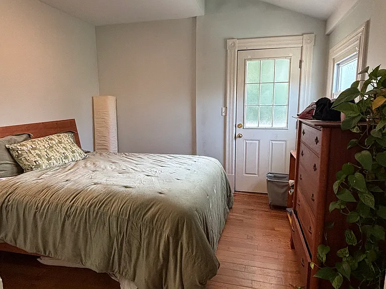 173 Maple St #2 — Photo 6