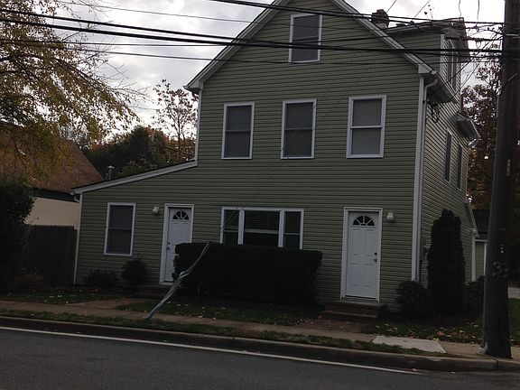 4th image of 40 Baylis Ave