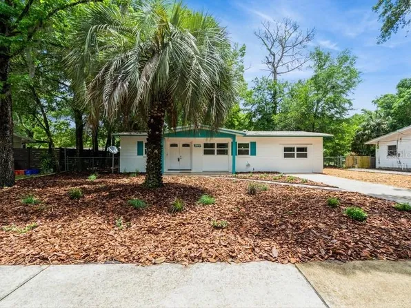 2911 NE 17th Ter, Gainesville, FL 32609