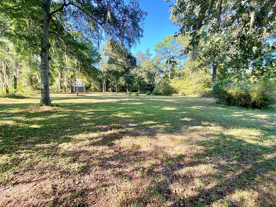1st image of 2924 Stapleton Dr