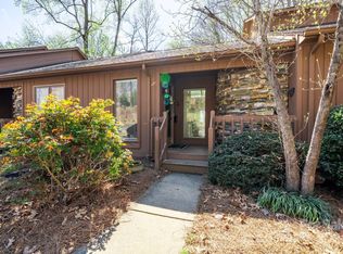 1778 12th St NE, Hickory, NC 28601