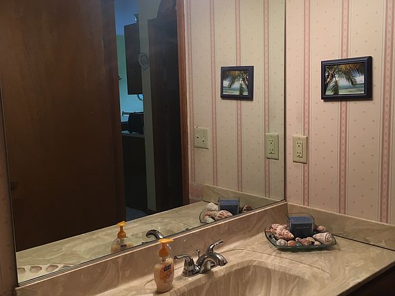 half bath vanity