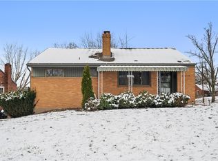 1902 Worcester Dr, Pittsburgh, PA 15243