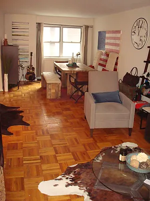 Rented by Metropolitan Equities | media 20