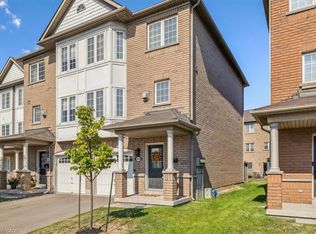 470 Beach Blvd #69, Hamilton, ON L8H6X2