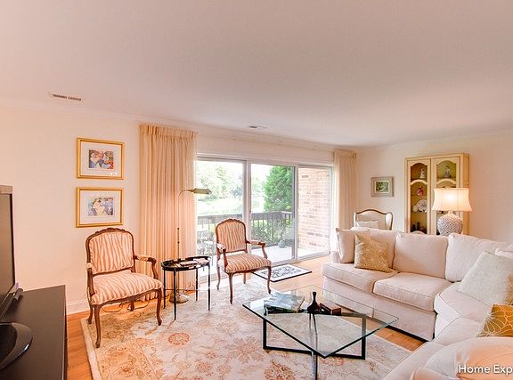 4th image of 201 Lake Hinsdale Dr APT 103