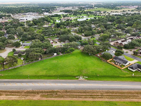 0 W Loop St, El Campo, TX 77437