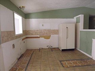 3rd image of 5038 Minns Dr