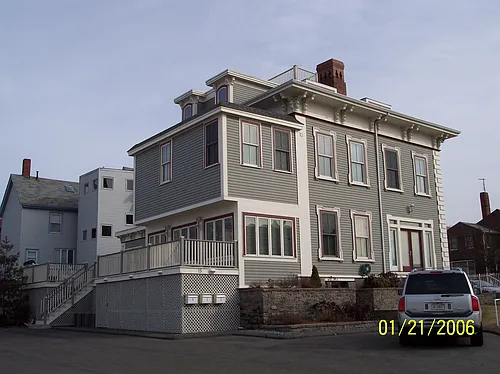 15 Western Ave #3 Photo 1