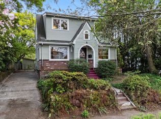6114 NE Davis St, Portland, OR 97213