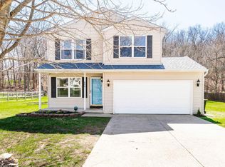 886 E Meadowlands Dr, Ellettsville, IN