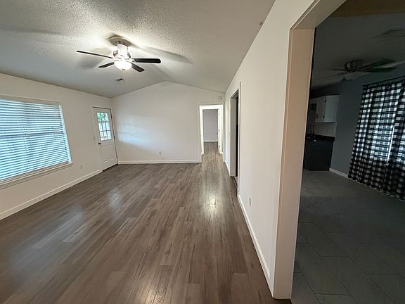4th image of 2806 W Sunset Dr