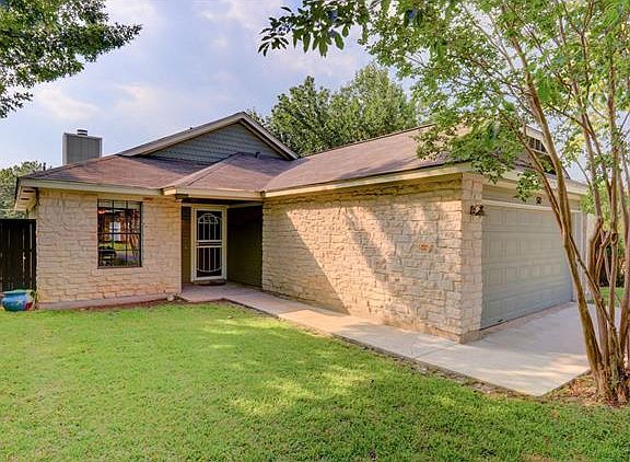 2nd image of 510 Meadowcreek Cir