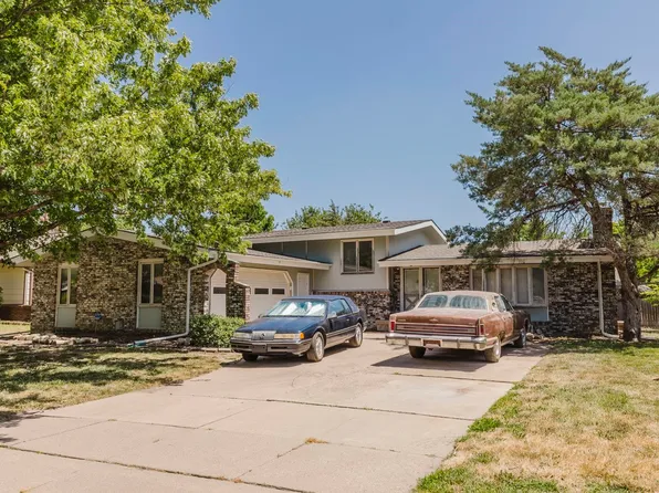 8606 E Cherry Creek Dr, Wichita, KS 67207
