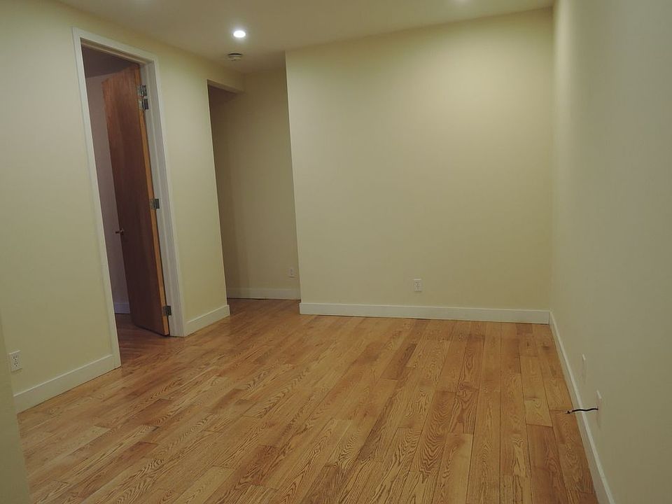 2nd image of 4474 21st St APT 3