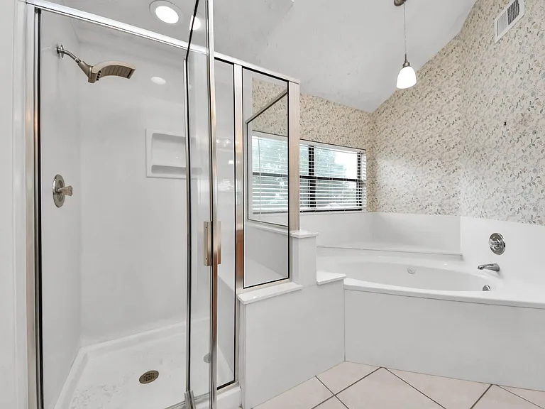 3310 Little Farms Ct — Photo 20