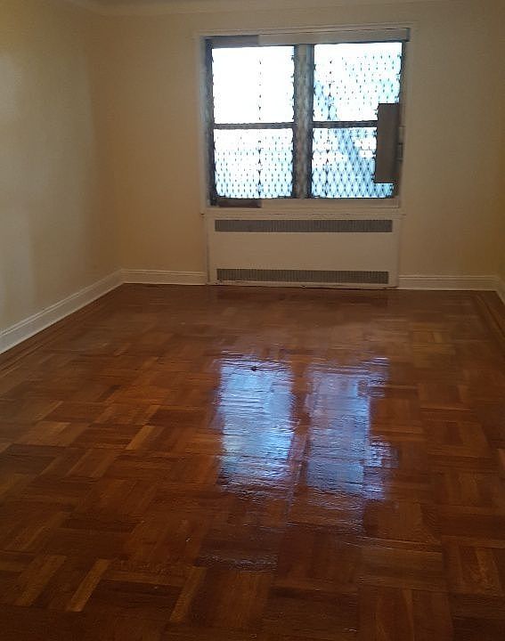 2nd image of 170 Hawthorne St APT 6A