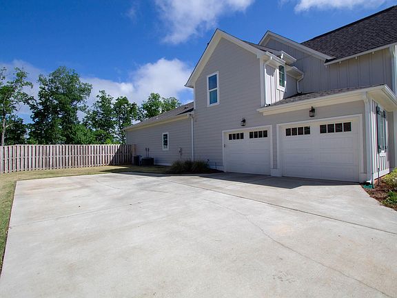 3rd image of 4596 Brexton St