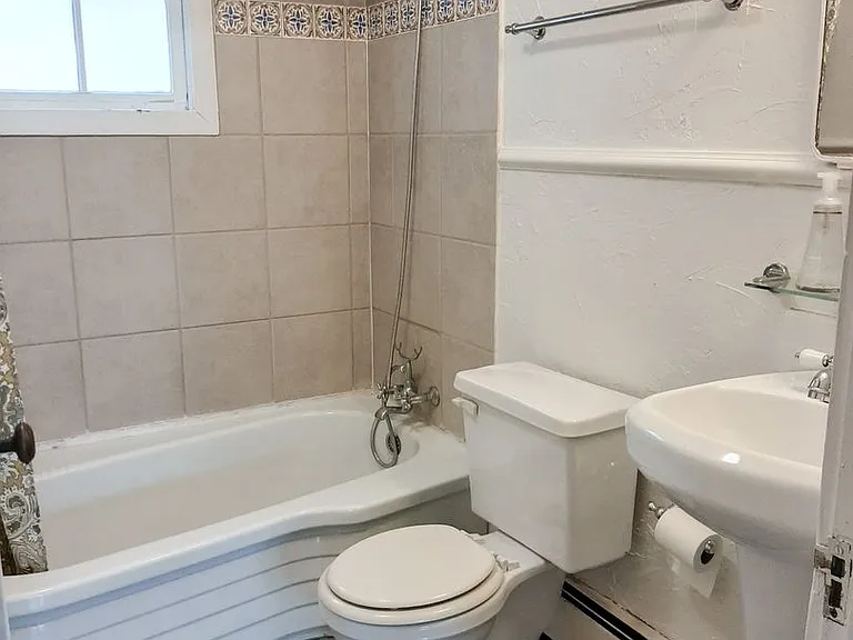 1002 N Mason St — Photo 10