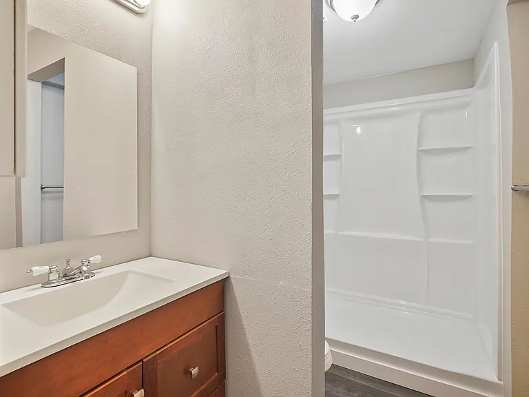 608 Crown Ridge Dr — Photo 18