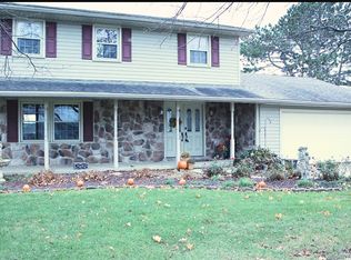 5406 McCartney Rd, Sandusky, OH 44870