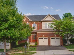 4008 Bridle Ridge Rd, Upper Marlboro, MD 20772