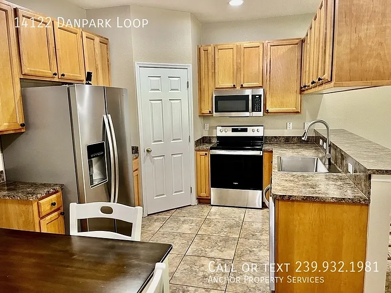 14122 Danpark Loop — Photo 11