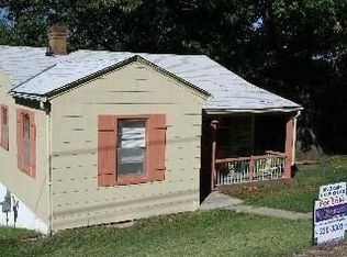1424 S Brookside Ave, Independence, MO 64052